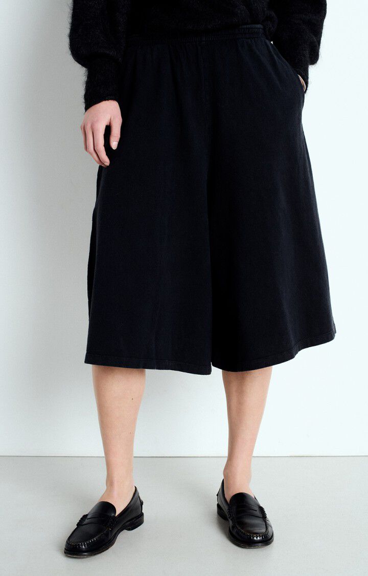 Women's shorts Afoma